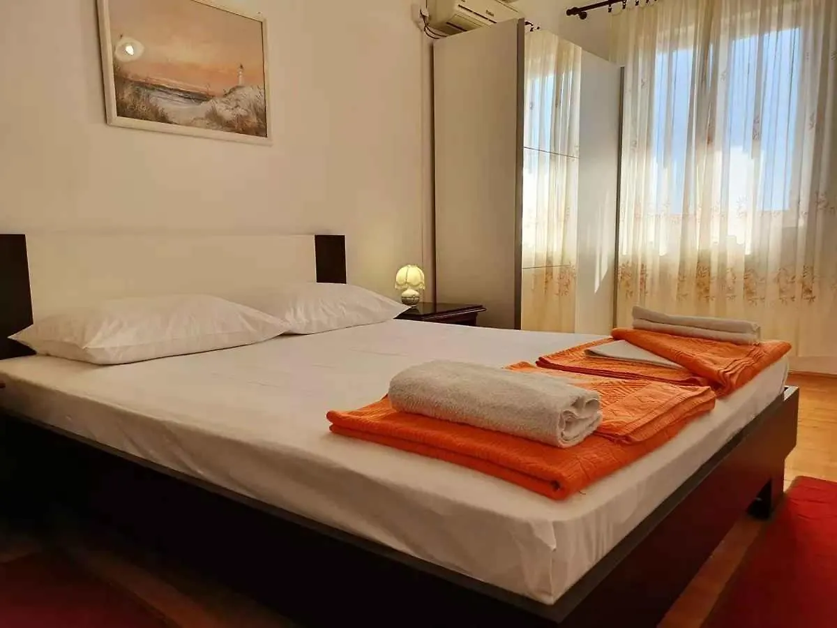 Apartments In Dramalj 53941