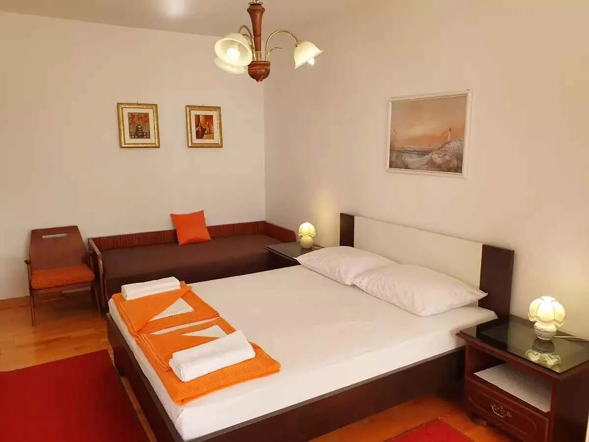Apartments In Dramalj 53941