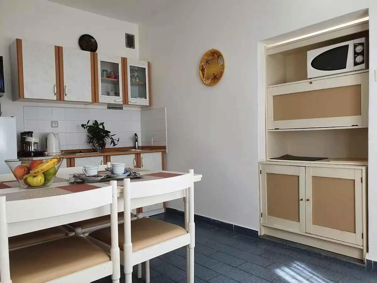 Apartments In Dramalj 53941